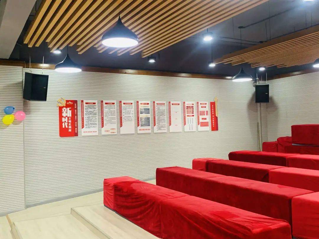 新奥正版资料大全精选解析落实—资讯与马永超的视角2025全年新奥正版资料大全-精选解析落实 资讯 马永超